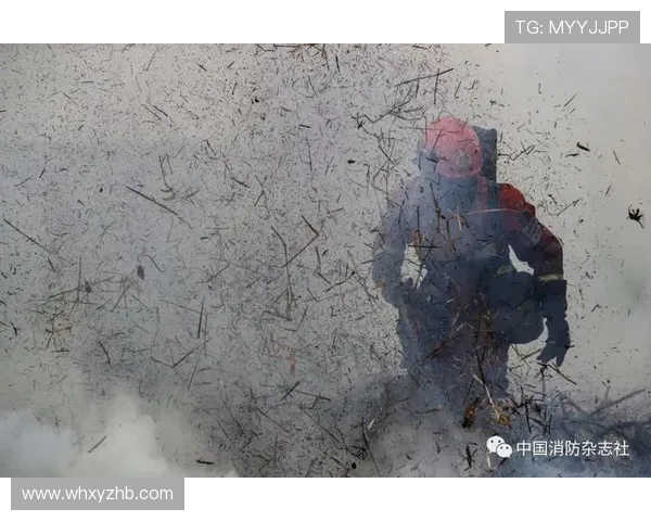 消防员门将吴雨宝:绿茵场扑救与火场逆行的双重守护(1) 消防员门将吴雨宝:绿茵场扑救与火场逆行的双重守护(1)